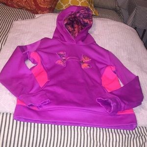 UNDER ARMOUR Hoodie Size YM.